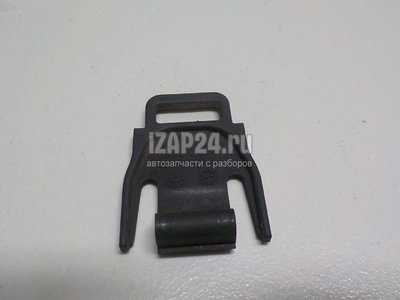 7L0121079A Кронштейн радиатора VAG Cayenne (2003 - 2010)