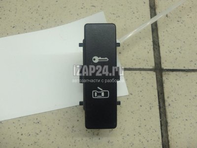 7L69621253X1 Кнопка центрального замка VAG Touareg (2002 - 2010)