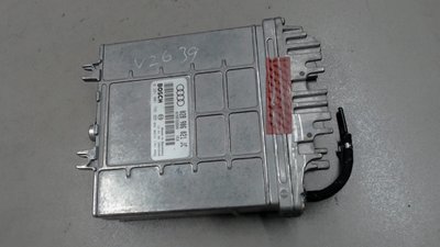 028906021JC Блок управления (ЭБУ) Audi A4 (B5) 1994-2000 1996 / BOSCH 0281001796