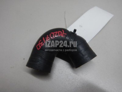 038121101 Патрубок радиатора VAG Superb (2002 - 2008)