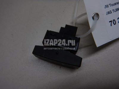 7L69621253X1 Кнопка центрального замка VAG Touareg (2002 - 2010)