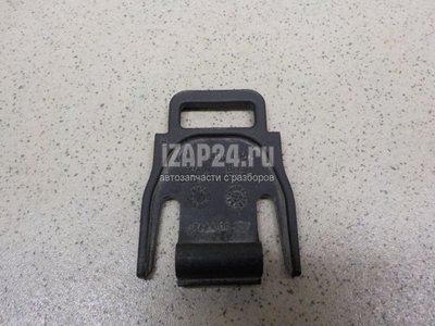 7L0121079A Кронштейн радиатора VAG Cayenne (2003 - 2010)