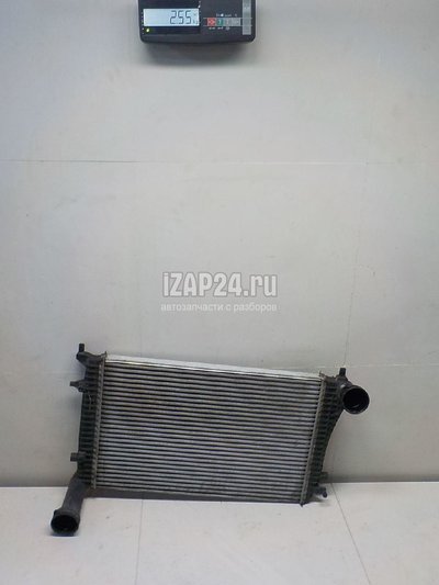 1K0145803Q Интеркулер VAG Caddy III (2004 - 2015)