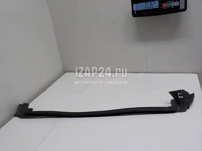 8T8839479E Уплотнитель стекла двери VAG A5/S5 [8T] Coupe/Sportback (2007 - 2016)