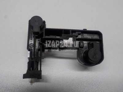 7L6945259A Плата заднего фонаря левого VAG Touareg (2002 - 2010)