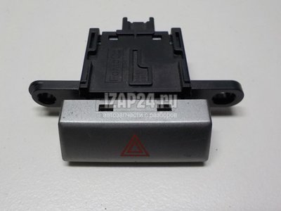 UR56664H0 Кнопка аварийной сигнализации Mazda BT-50 (2006 - 2012)