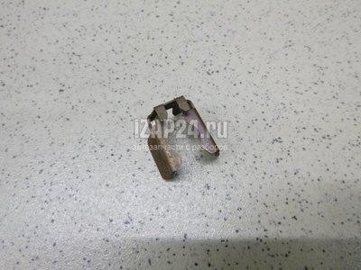 06E906037 Крепеж форсунки VAG A6 [C6,4F] (2004 - 2011)