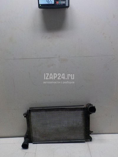 1K0145803Q Интеркулер VAG Caddy III (2004 - 2015)