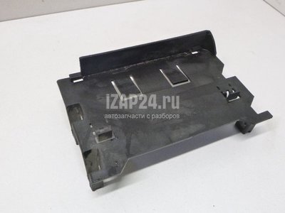 YRN000102 Кронштейн блока управления двигателем Land Rover Discovery III (2004 - 2009)