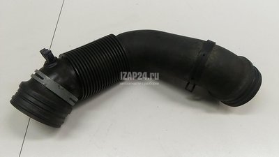 1K0129684A Патрубок воздушного фильтра VAG Caddy III (2004 - 2015)
