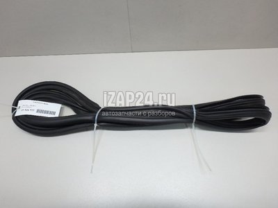 4G5833721 Уплотнитель двери VAG A6 [C7,4G] (2011 - 2018)