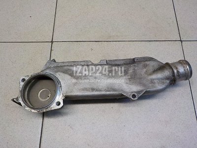 077121121C Крышка термостата VAG A8 [4E] (2002 - 2010)