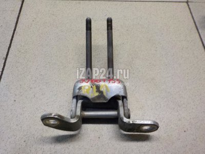 6876022040 Петля двери задней левой верхняя Toyota Chaser (1992 - 1996)