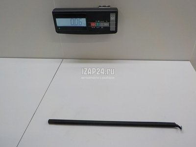 13124174 Уплотнитель стекла двери GM Astra H / Family (2004 - 2015)