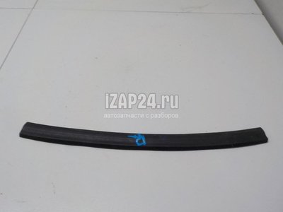 LR034444 Уплотнитель капота Land Rover Range Rover IV 2013