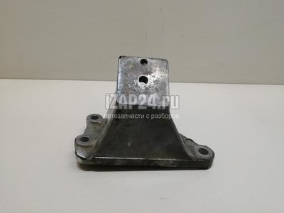 MD367195 Кронштейн двигателя левый Mitsubishi Pajero/Montero III (V6, V7) (2000 - 2006)