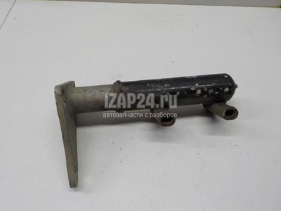 8D0807331B Кронштейн усилителя заднего бампера левый VAG A6 [C5] (1997 - 2004)