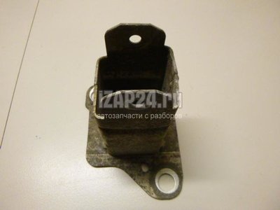 8200534771 Кронштейн усилителя переднего бампера левый Renault Megane II (2003 - 2009)