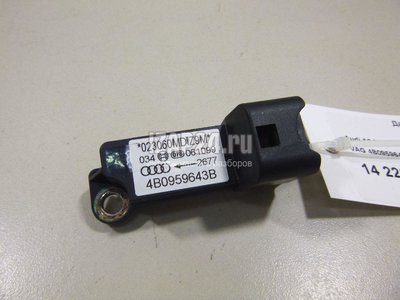 4B0959643B Датчик AIR BAG VAG A6 [C5] (1997 - 2004)