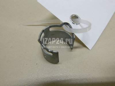 04E133036A Крепеж форсунки VAG Golf VII (2012 - 2020)
