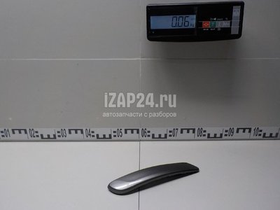 809548270R Накладка ручки внутренней Renault Sandero 2014
