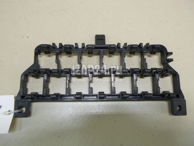 8D0937503E Блок предохранителей VAG Leon (1M1) (1999 - 2006)