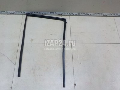 8367162J00 Уплотнитель стекла двери Suzuki Swift (2004 - 2010)
