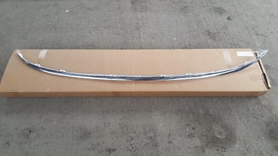 4H0807443 audi a8 d4 накладка хром бампера задн задняя новая