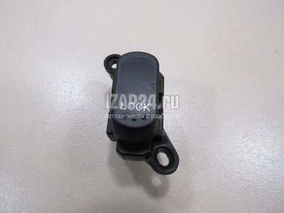 BN8G66660 Кнопка центрального замка Mazda Mazda 3 (BK) (2002 - 2009)