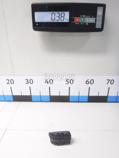 AM5T18K574AB Кнопка обогрева переднего и заднего стекла Ford C-MAX (2010 - 2019)