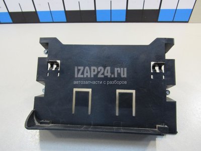 YRN000102 Кронштейн блока управления двигателем Land Rover Discovery III (2004 - 2009)