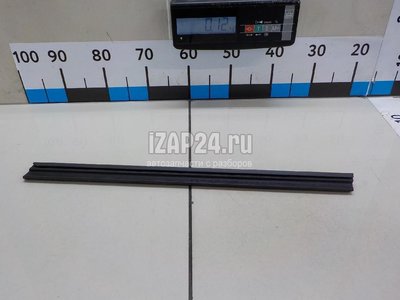 1Z5839479B Уплотнитель (внутри) VAG Octavia (A5 1Z-) (2004 - 2013)