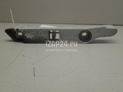 1521605 Направляющая переднего бампера правая Ford Focus II (2008 - 2011)