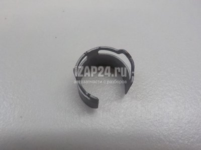 04E133036A Крепеж форсунки VAG Golf VII (2012 - 2020)