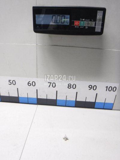 9046708195 Крепеж (клоп) Toyota Land Cruiser (90)-Prado (1996 - 2002)