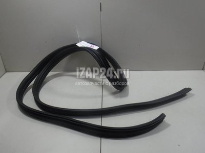76923JD01C Уплотнитель (внутри) Nissan Qashqai (J10) (2006 - 2014)
