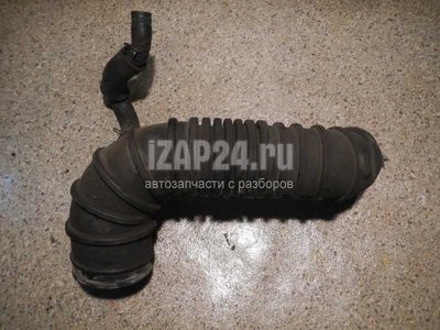 MR571533 Патрубок воздушного фильтра Mitsubishi Pajero/Montero III (V6, V7) (2000 - 2006)
