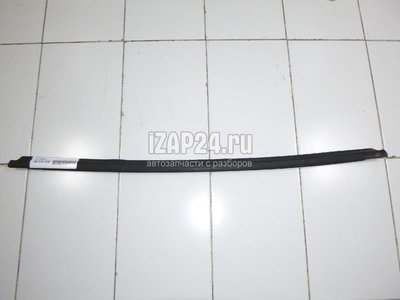1U9839478 Уплотнитель стекла двери VAG Octavia (A4 1U-) (2000 - 2011)