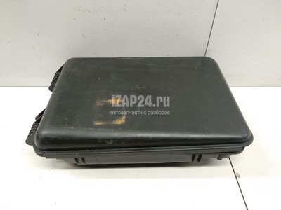 8D0927355A Корпус блока предохранителей VAG Superb (2002 - 2008)
