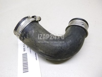 7P0145708A Патрубок интеркулера VAG Q7 [4L] (2005 - 2015)