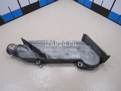 077121121C Крышка термостата VAG A8 [4E] (2002 - 2010)