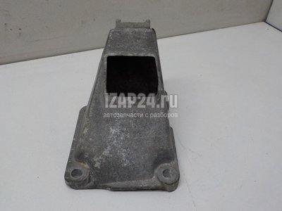4D0199307A Кронштейн двигателя левый VAG A8 [4D] (1999 - 2002)