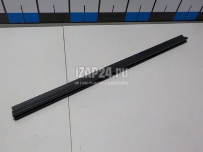 1Z5839479B Уплотнитель (внутри) VAG Octavia (A5 1Z-) (2004 - 2013)