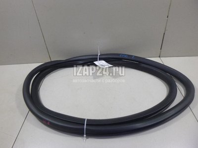 31385841 Уплотнитель двери Volvo V40/V40 Cross Country (2012 - 2019)