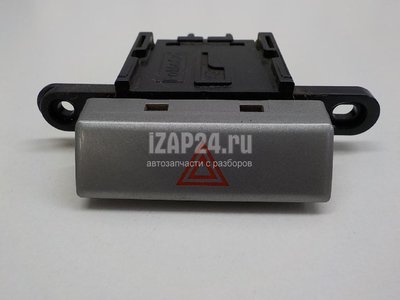 UR56664H0 Кнопка аварийной сигнализации Mazda BT-50 (2006 - 2012)