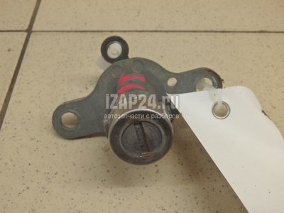 94823313 Вставка замка багажника GM Spark (2010 - 2015)