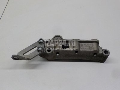 03F199275C Кронштейн КПП VAG Fabia (2007 - 2015)