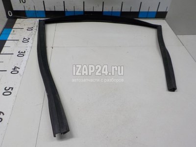 C2Z11230 Уплотнитель стекла двери Jaguar XF (2007 - 2015)