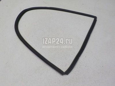 C2Z10104 Уплотнитель форточки правой Jaguar XF (2007 - 2015)