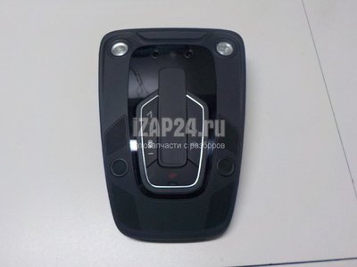 4M0947135CB6PS Плафон салонный VAG Q7 [4M] 2015